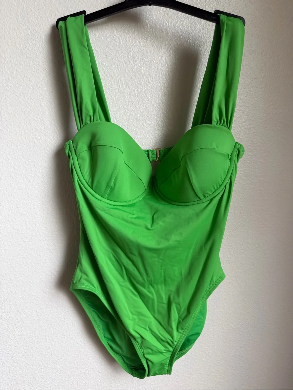 NWT Kate Spade New York Sweetheart One Piece Swimsuit Sz M